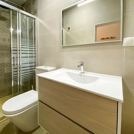 Studio Grifeu-3 *